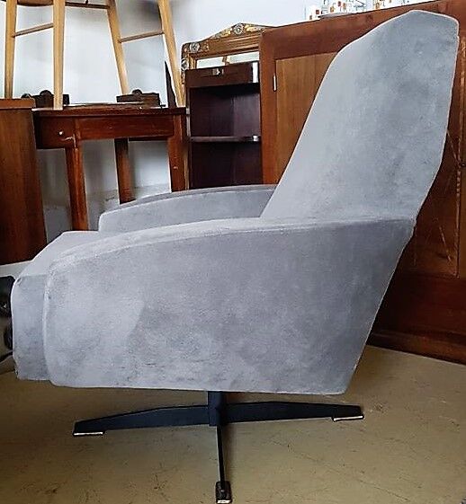 Paire de fauteuils pivotants des années 50/60