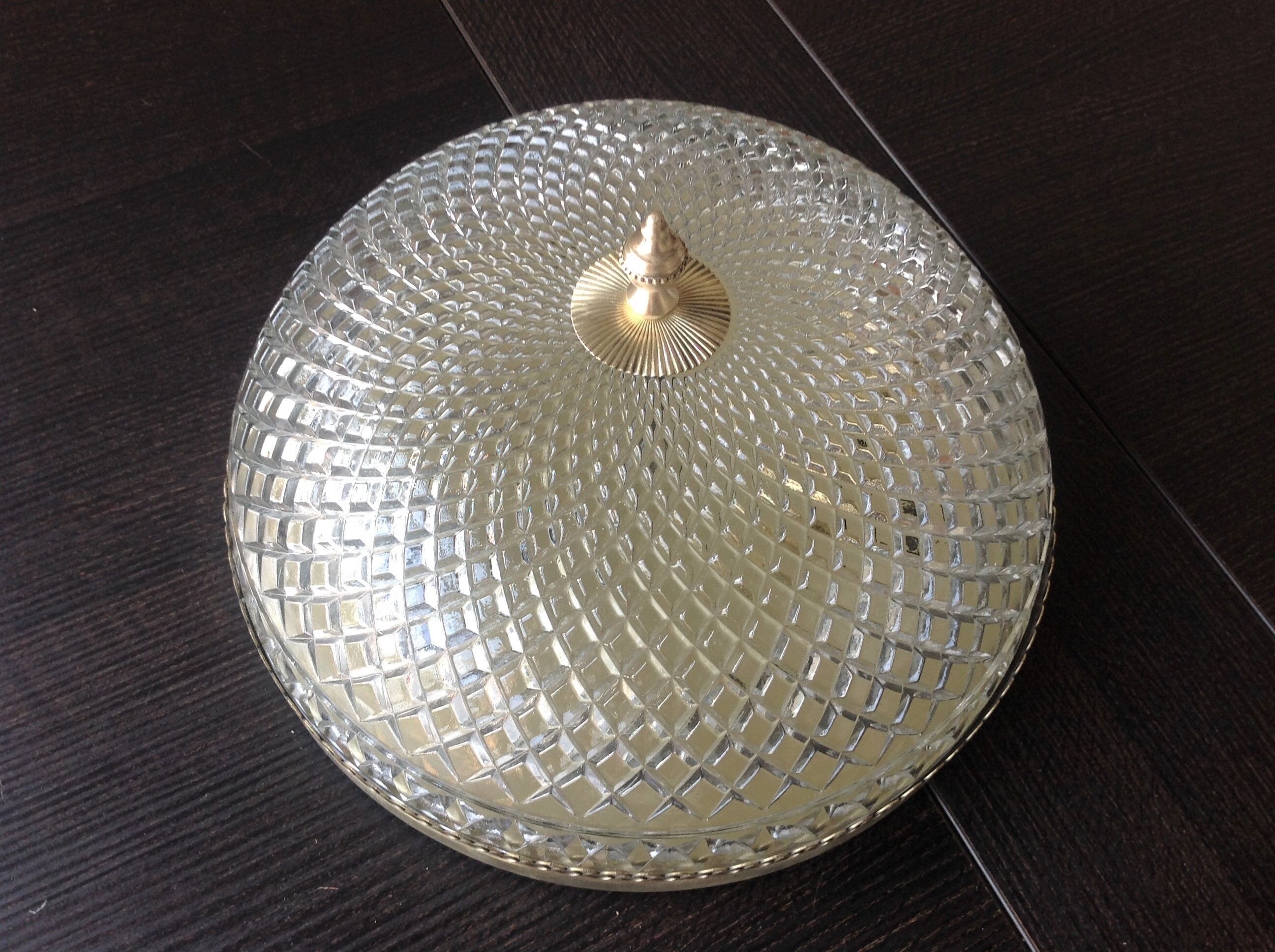 Round ceiling lamp in structured glass art deco style 30s-40s