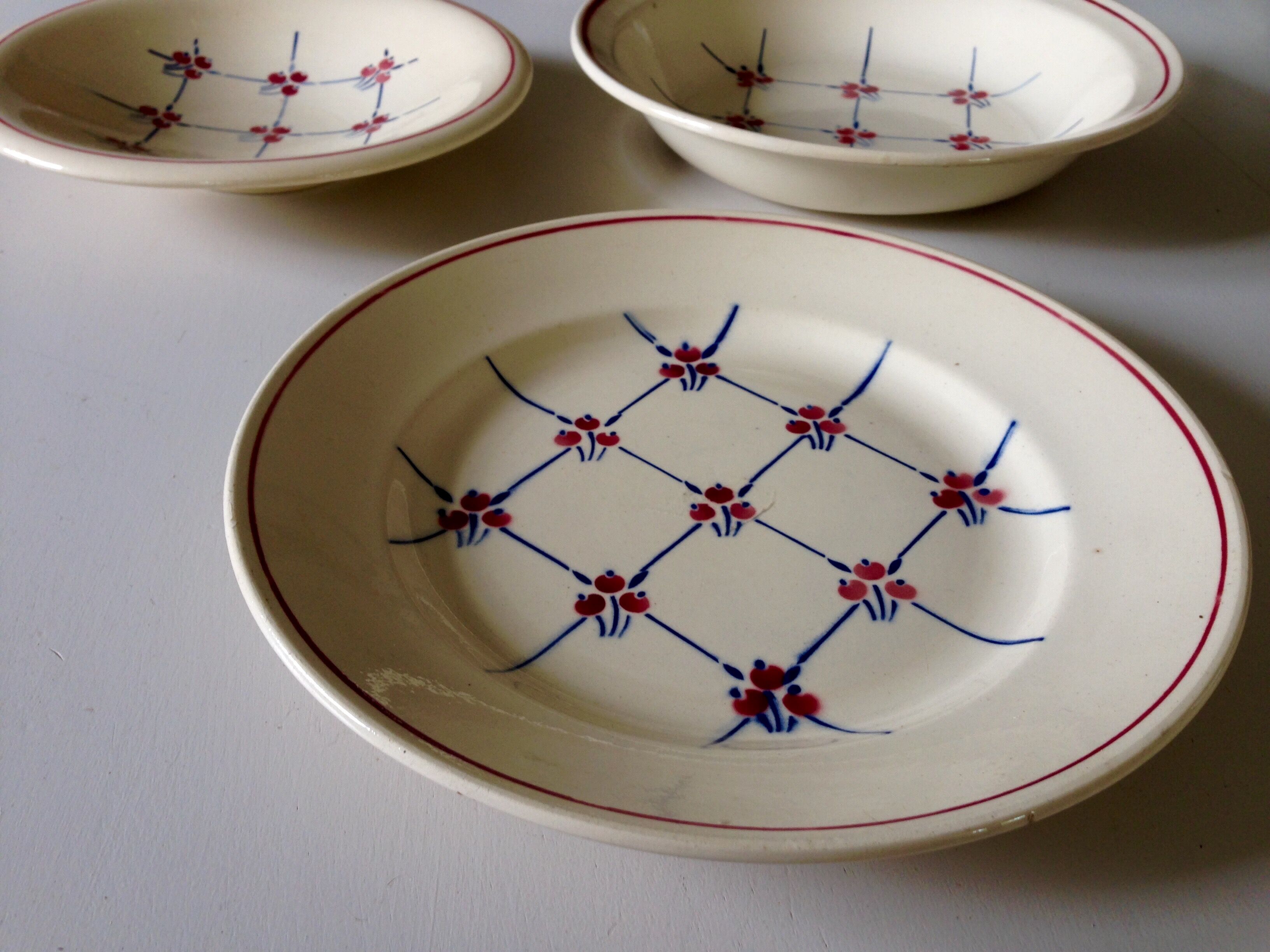 Dishes Badonviller model Normandy circa 1940