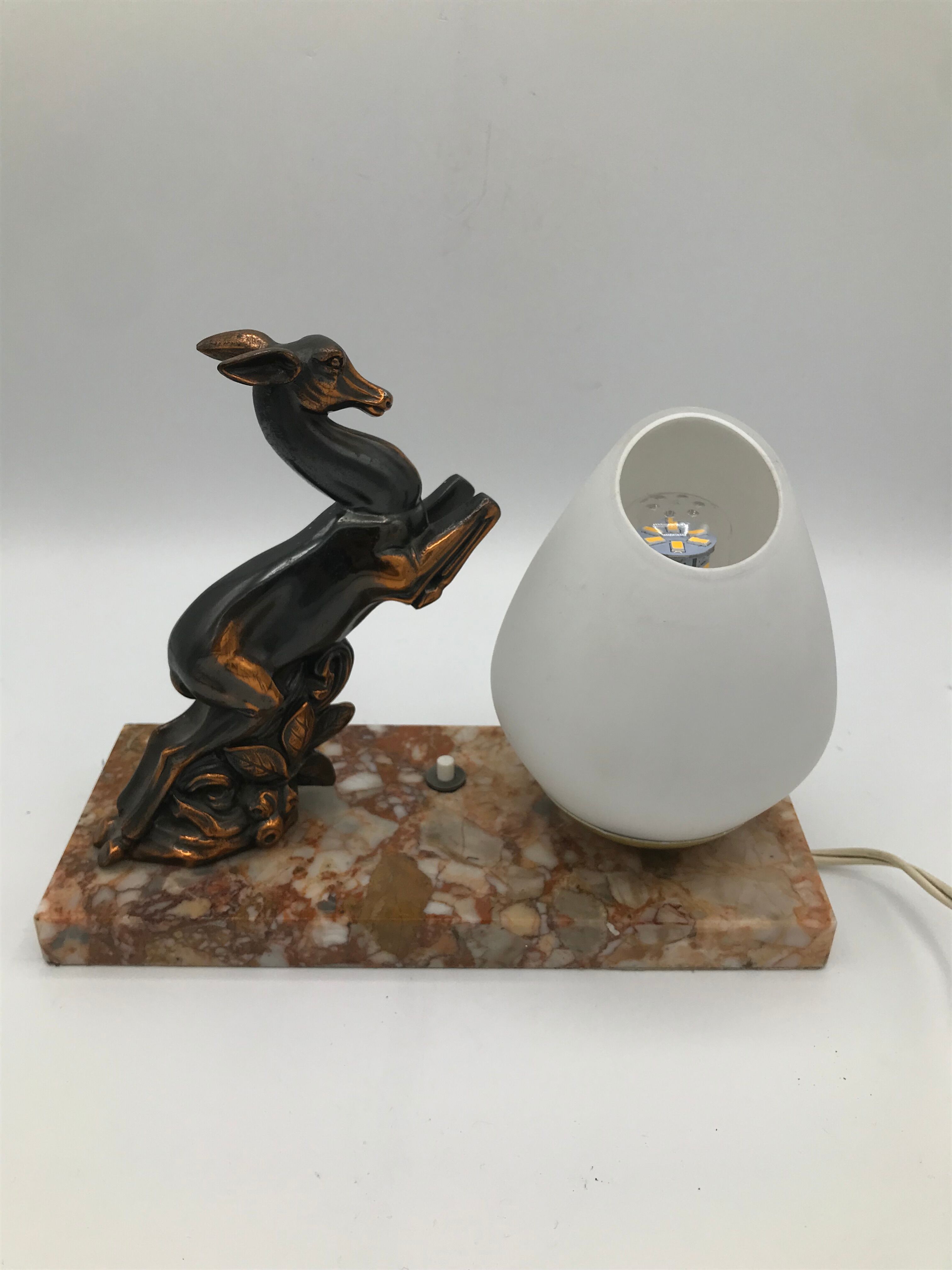 Art deco doe nightlight lamp