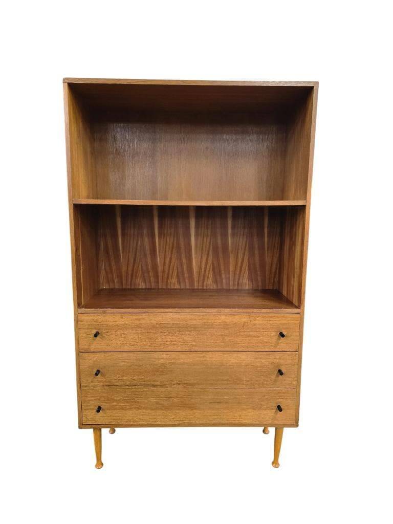 Vintage cabinet / display cabinet / bookcase