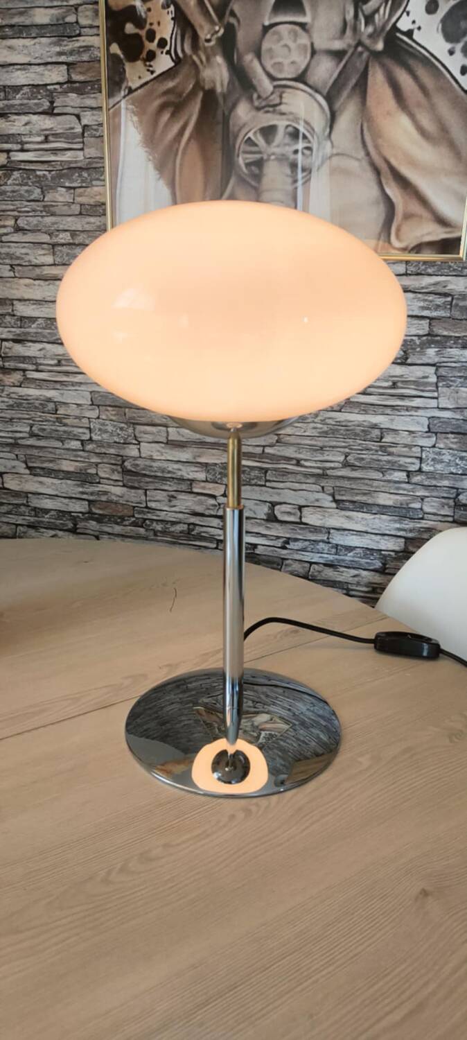 Pair of Italian lamps 1980