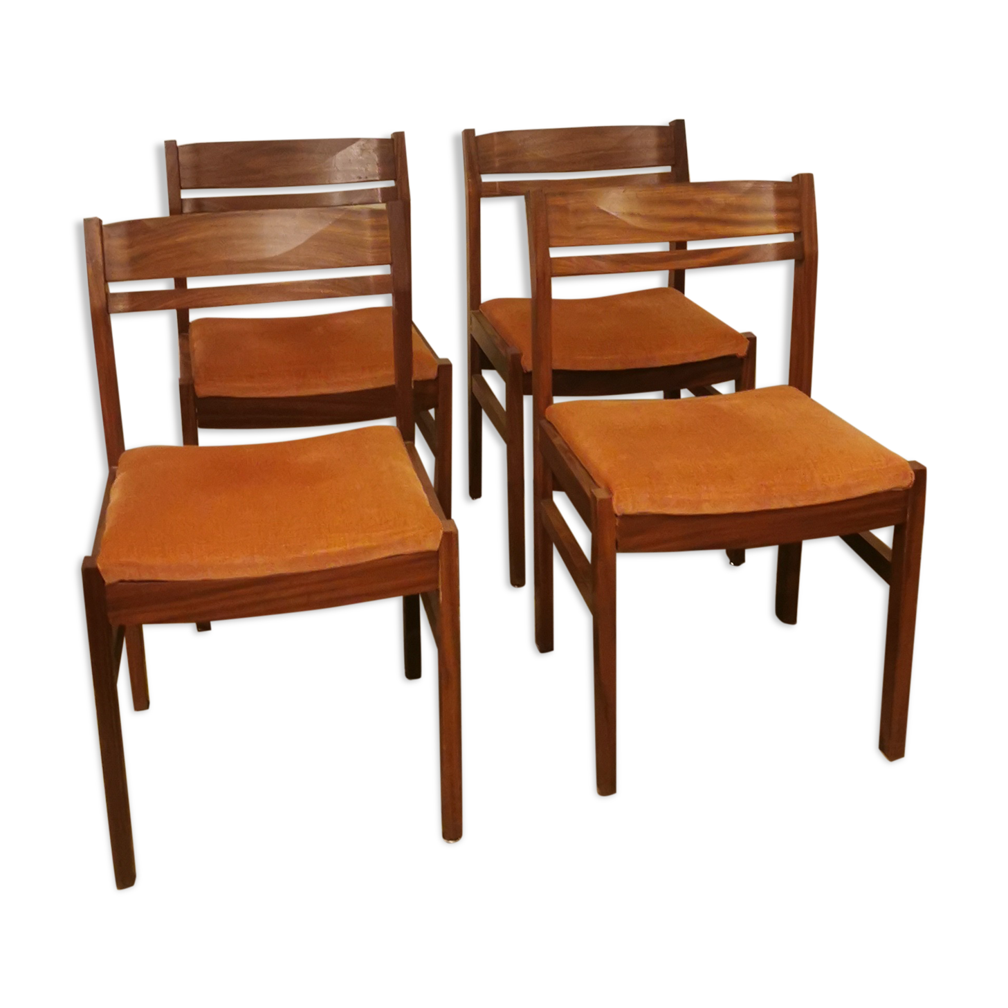 Set of 4 Danish Scandinavian chairs