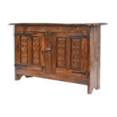 Low Spanish style buffet