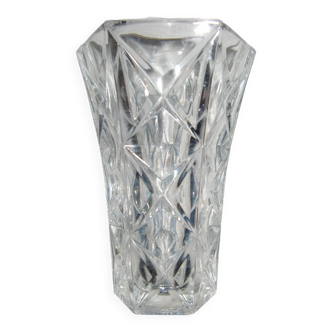 Small white crystal vase (Height 13 cm)