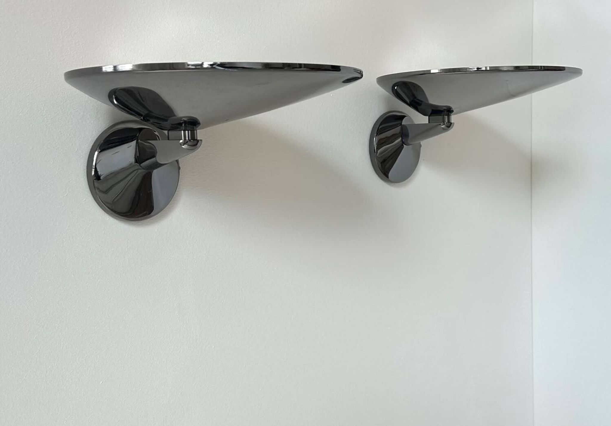 Pair of vintage wall lights, chrome-plated metal, Italy 1970s