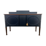 Buffet style regency