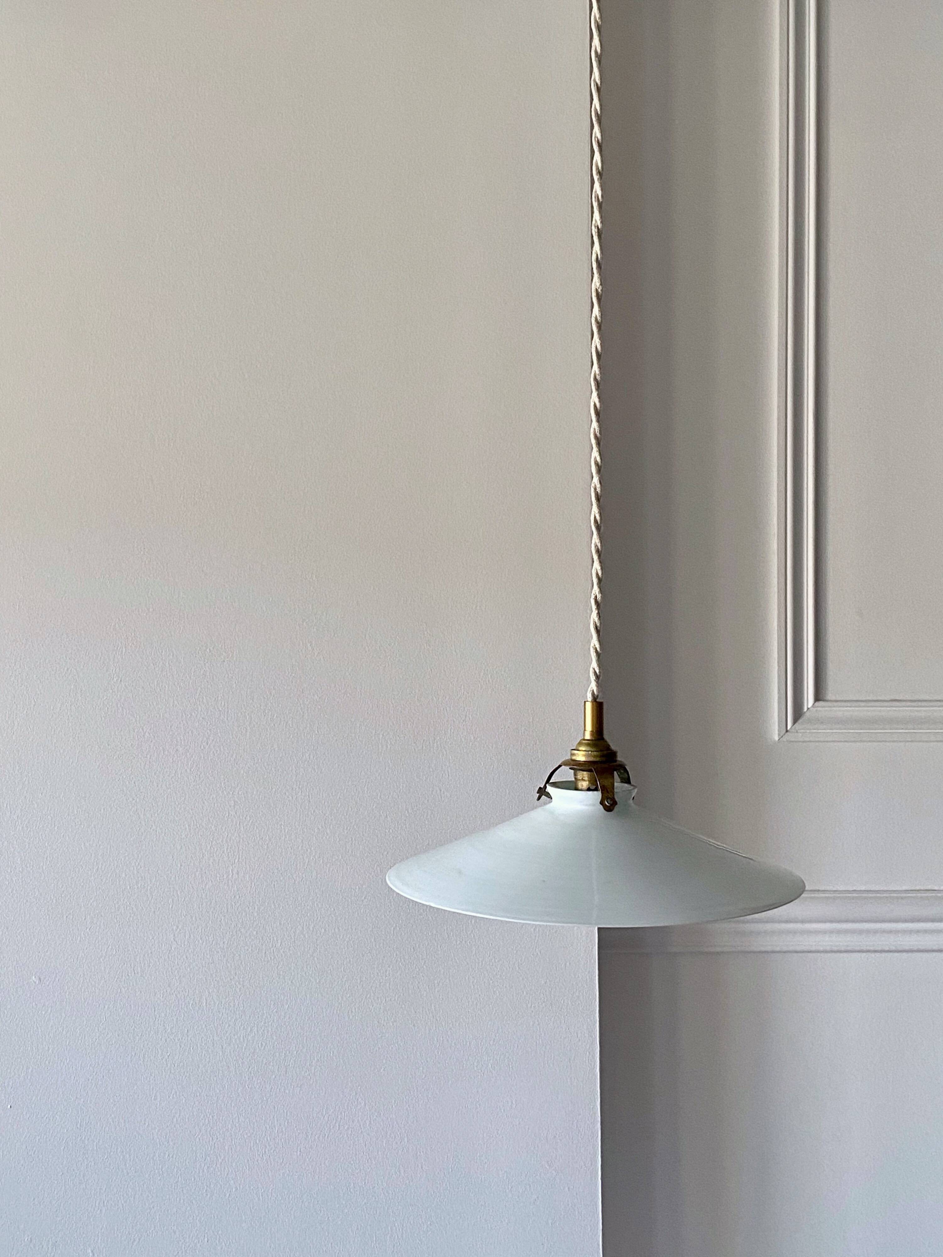Opaline pendant light