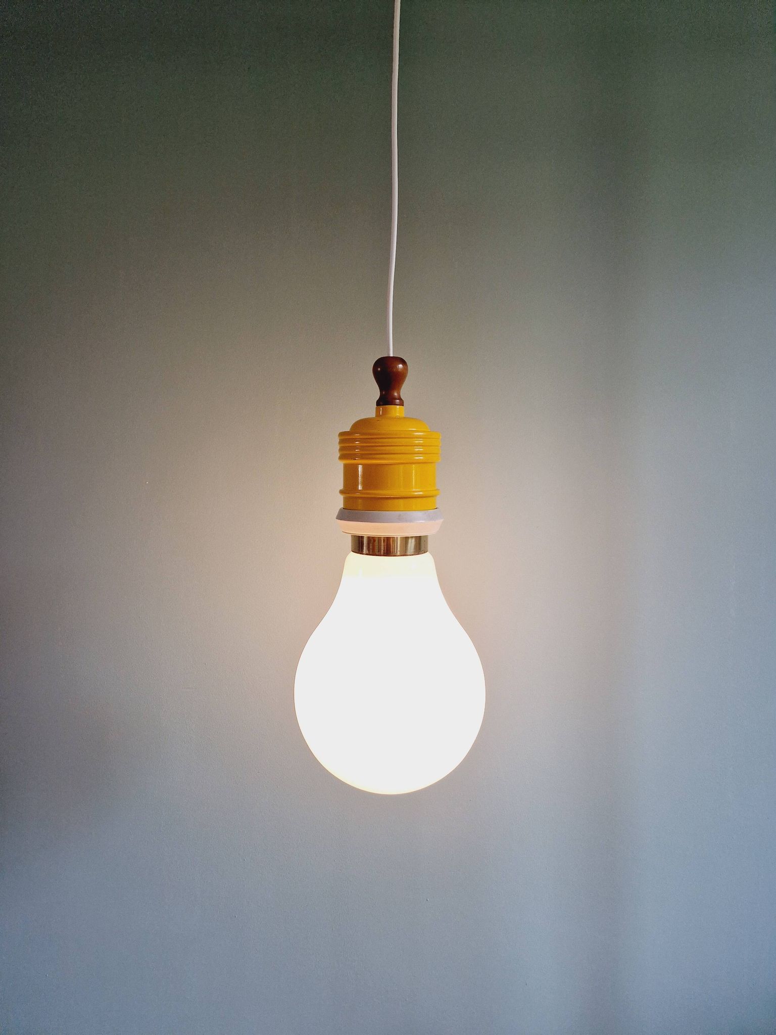 Opaline bulb pendant light, Metalarte, 1980s