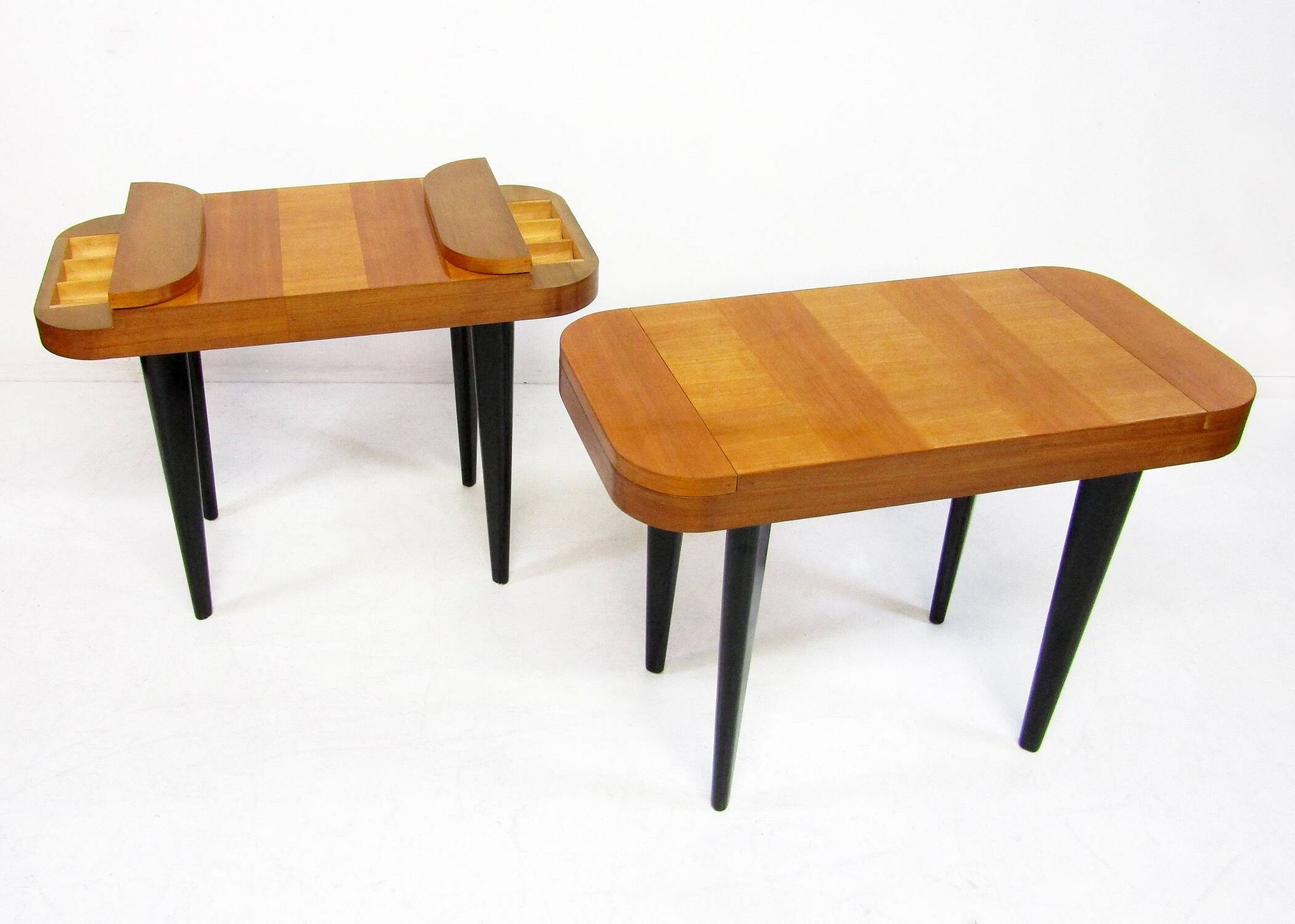 Two Paldao Line Art Deco End Tables By Gilbert Rohde For Herman Miller, C 1940