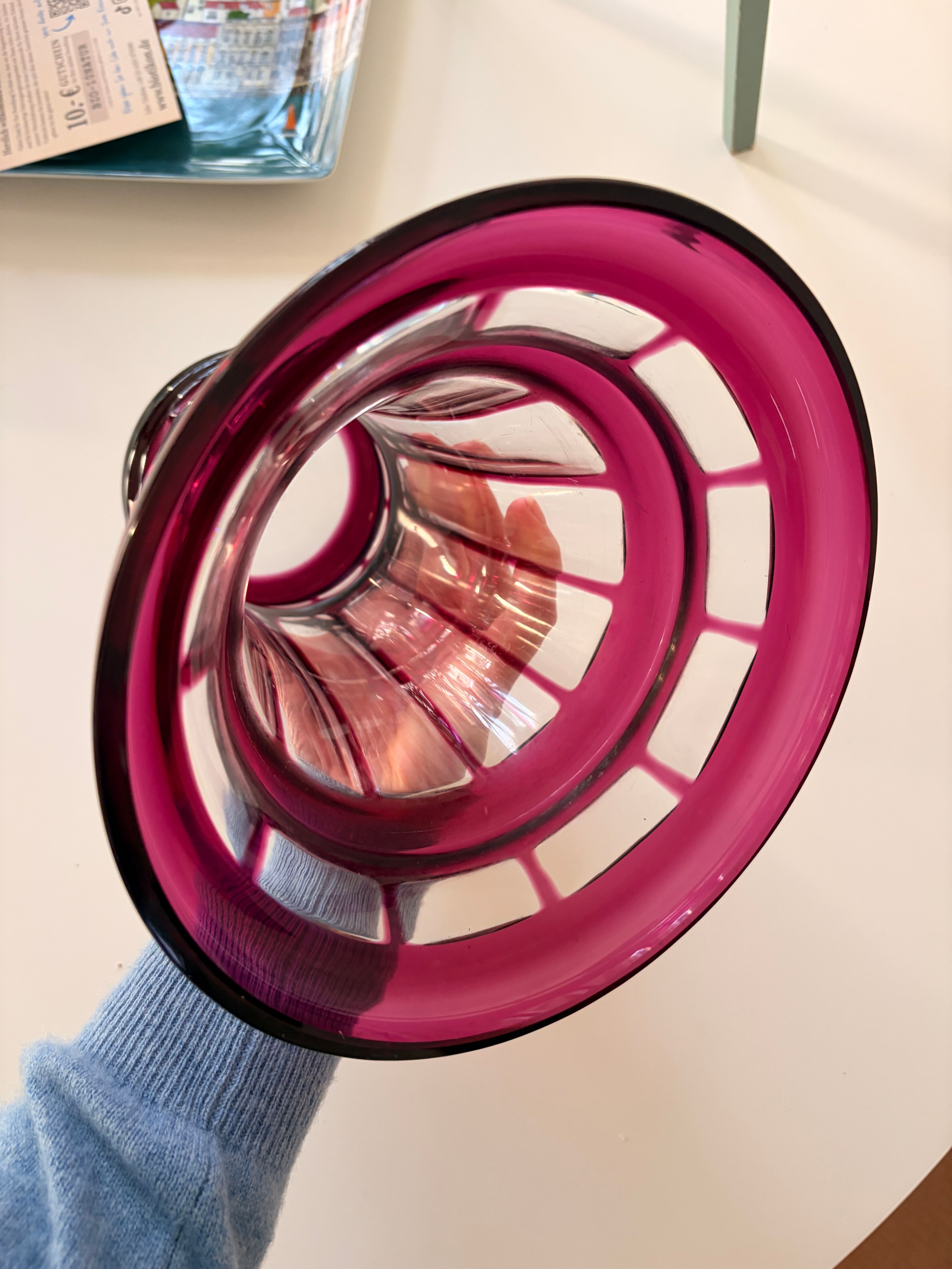 Baccarat vase in dark pink crystal