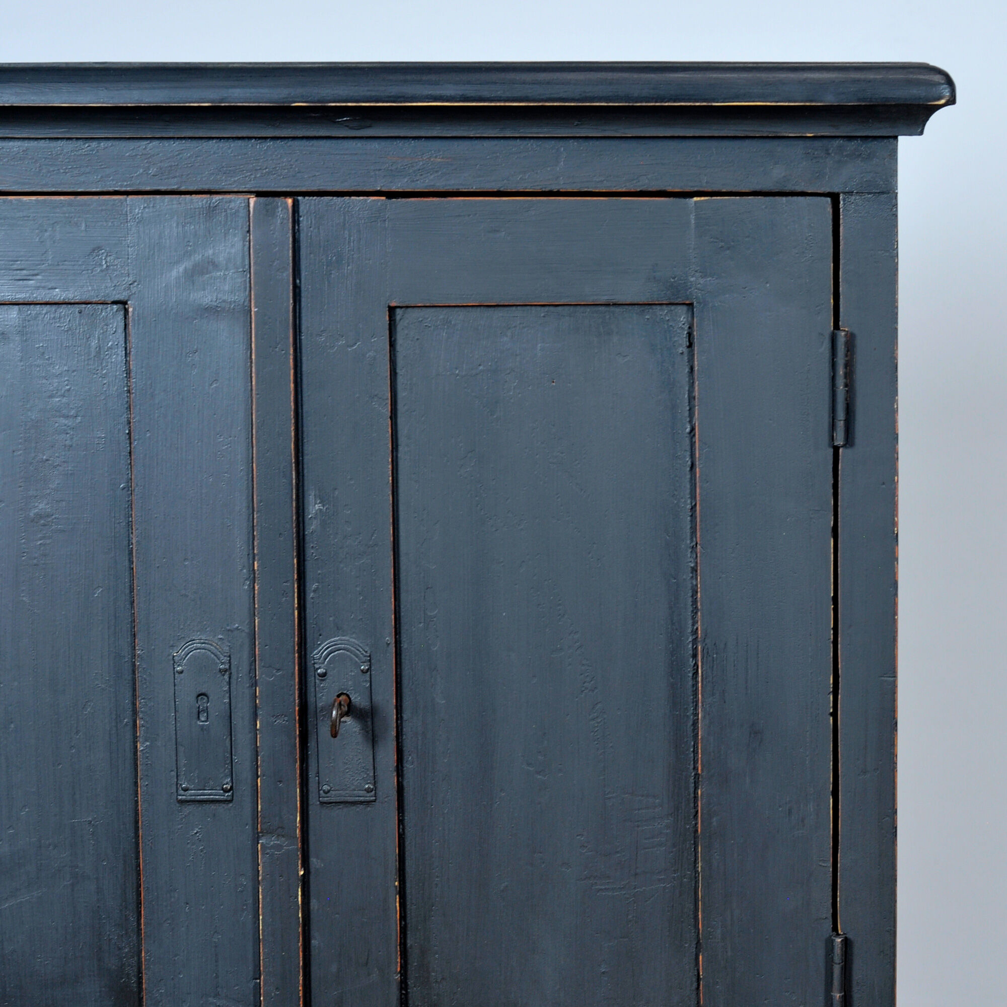 Pine cabinet with 6 drawers, circa 1920