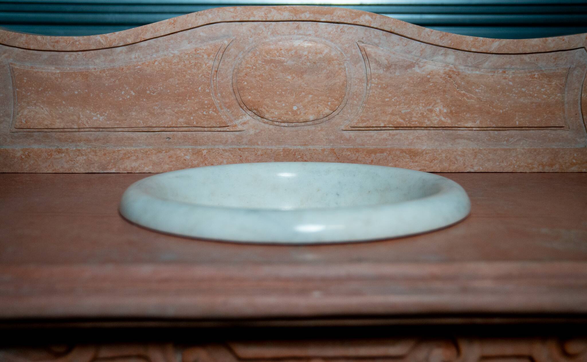 Louis XV style marble vanity unit