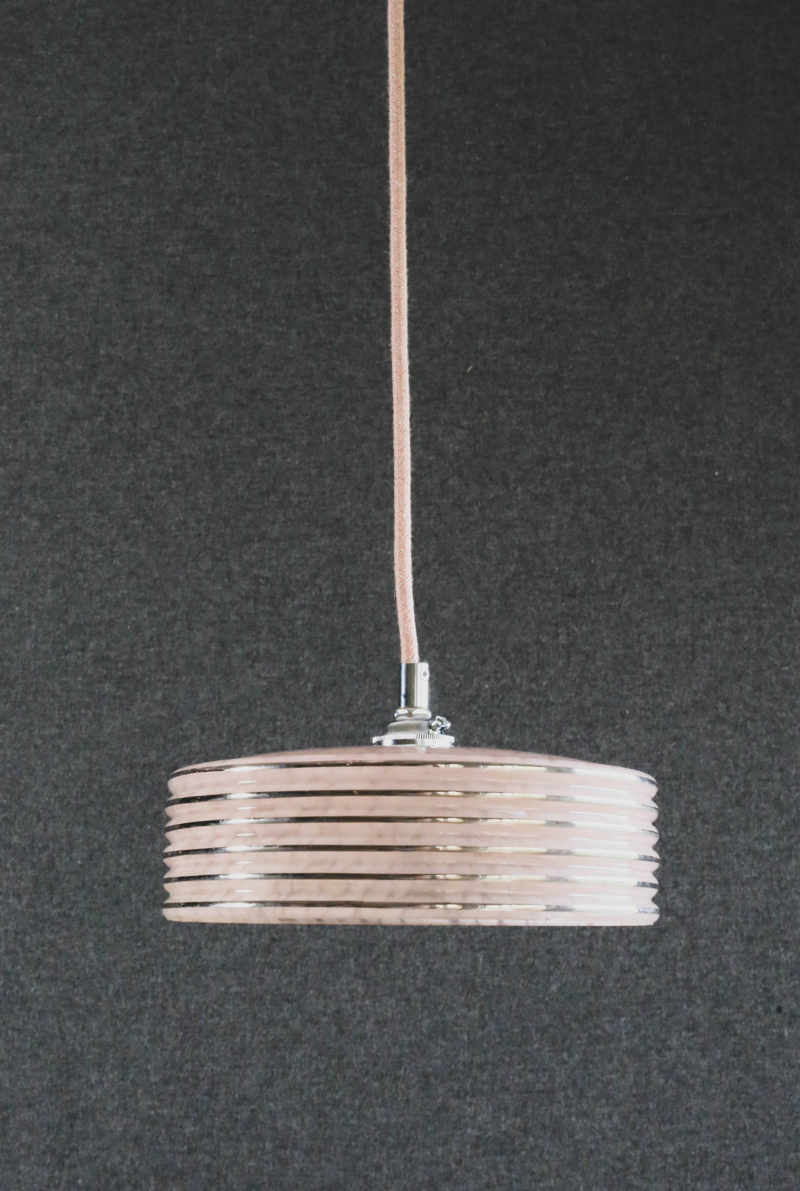 Old pendant light in pink clichy glass with silver threads, delivered with chrome socket