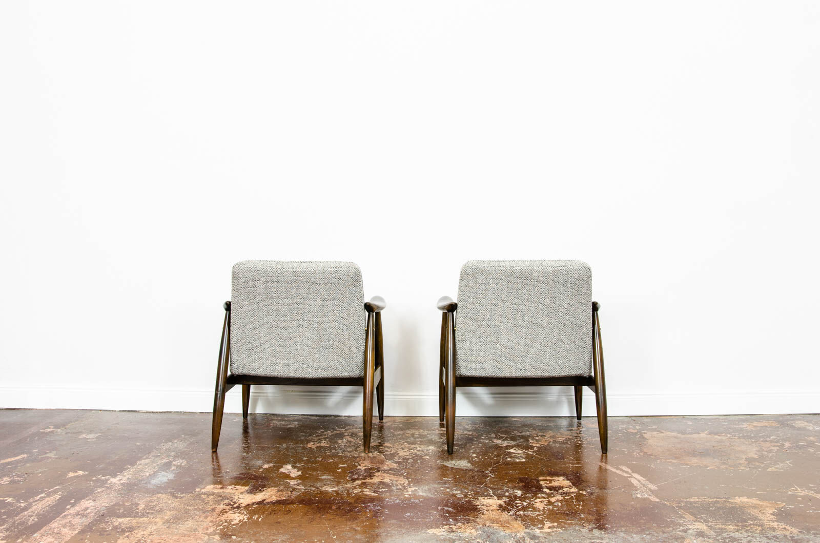 Paire de fauteuils GFM-87 par Juliusz Kędziorek
