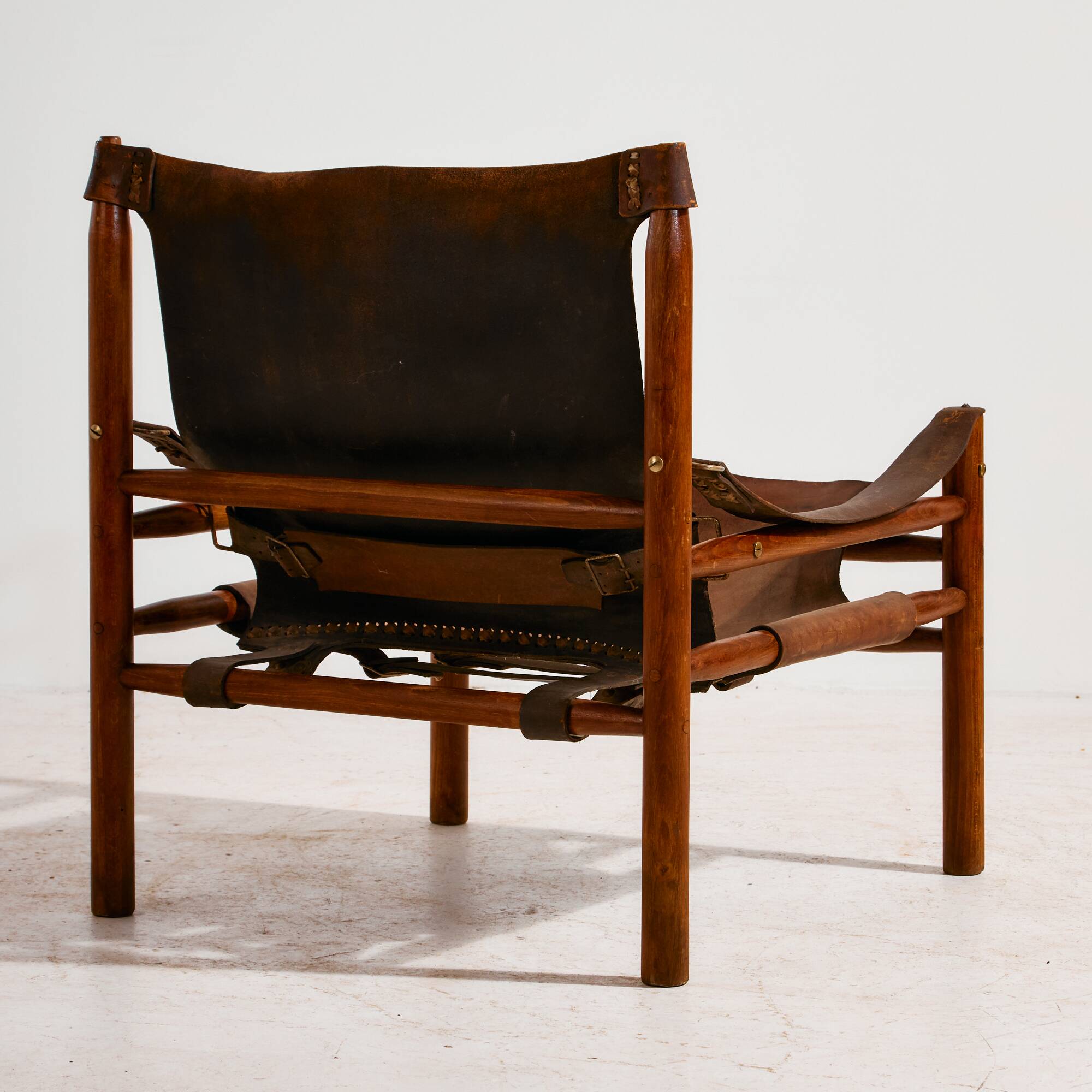 Hungarian calf leather lounge chair