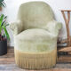Fauteuil crapaud en velours vert pistache vintage
