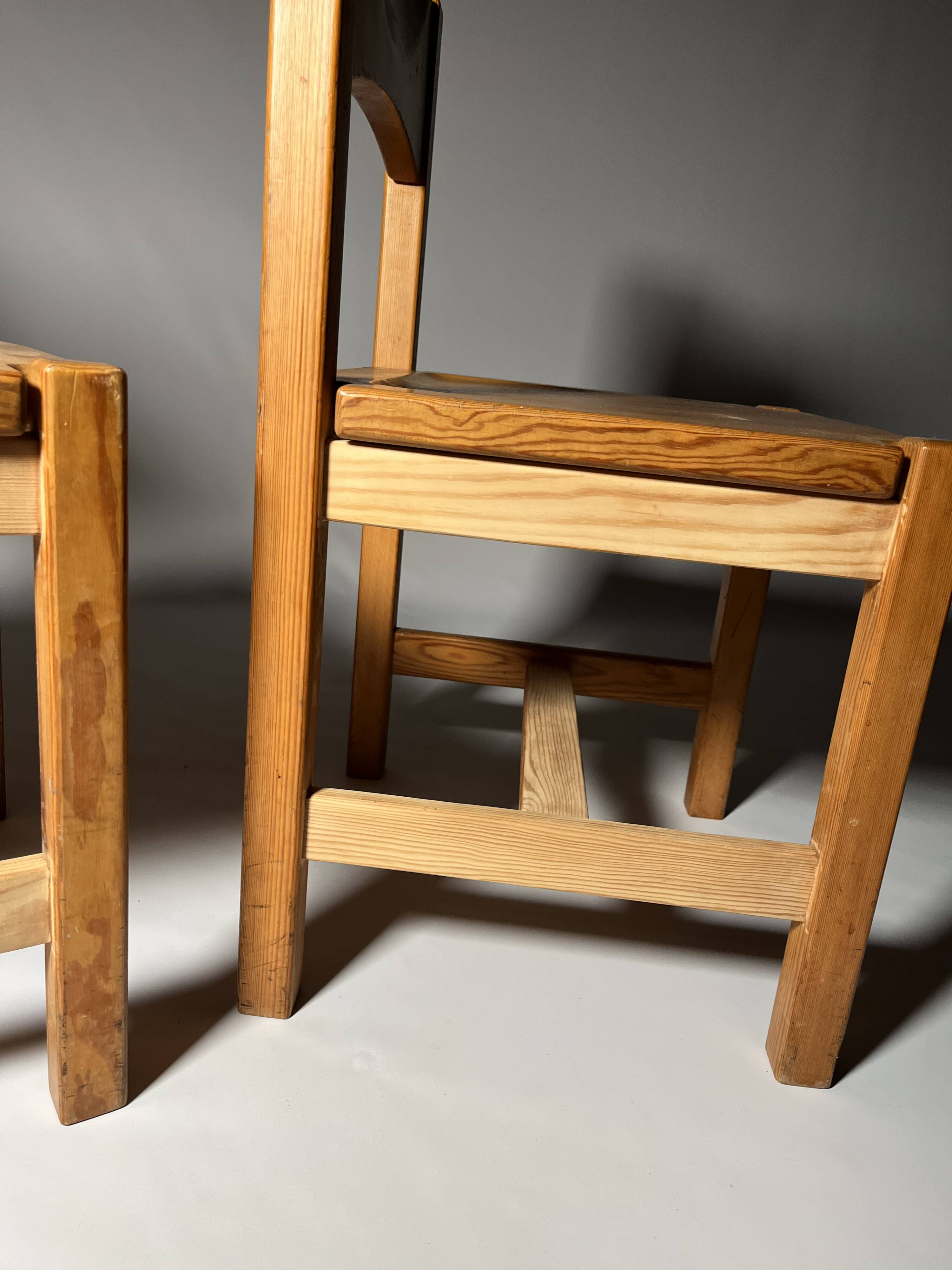 4 Chaises Ilmari Tapiovaara