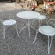 Ancien salon de jardin en fer forgé 3 fauteuils et table