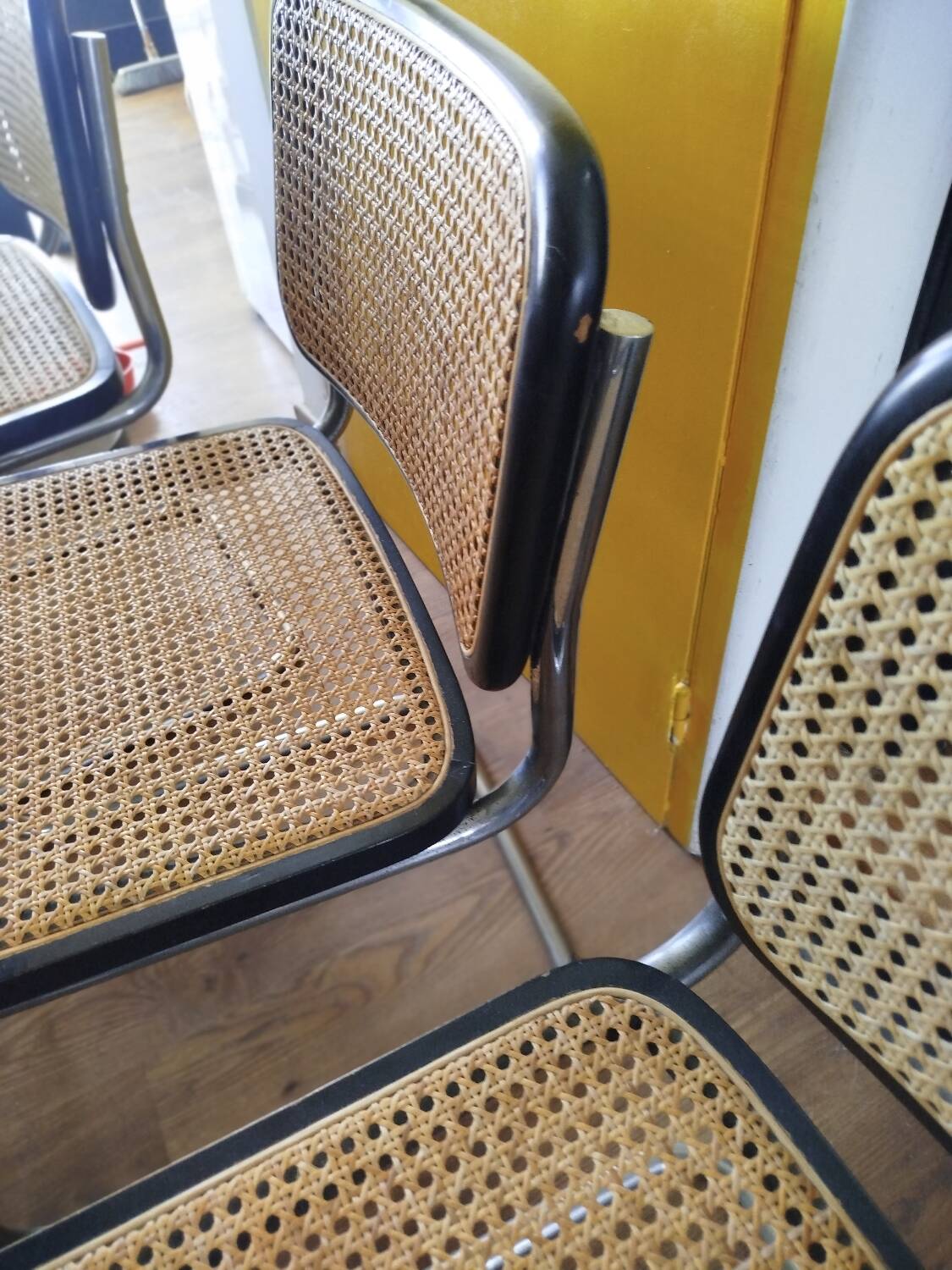 Ensemble de 4 chaises Marcel Breuer Made in Italy 04/94