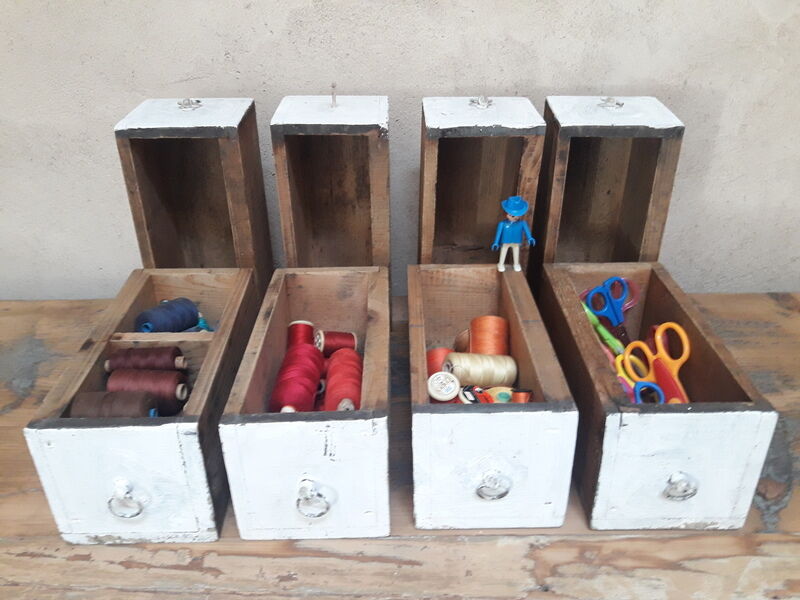 Lot de 8 tiroirs d'atelier avec poignées en bronze