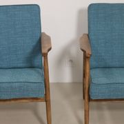 Pair of armchairs Henryk lily 300-190s 1970