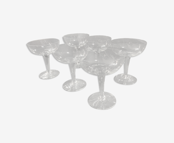6 coupes à champagne en cristal