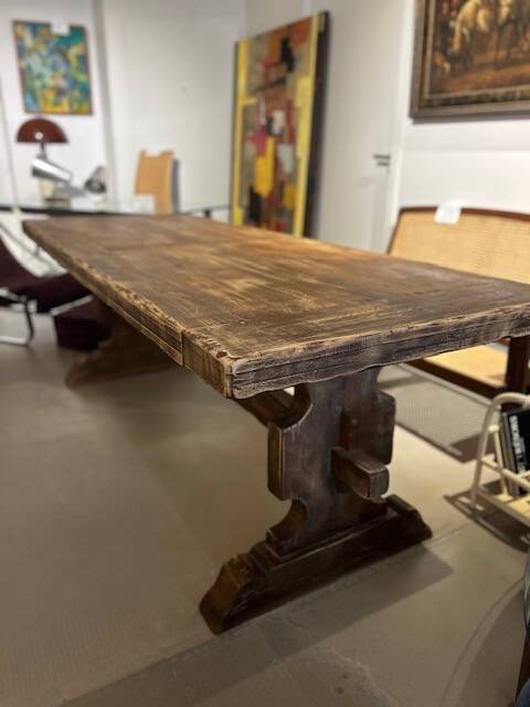 Brutalist closed table