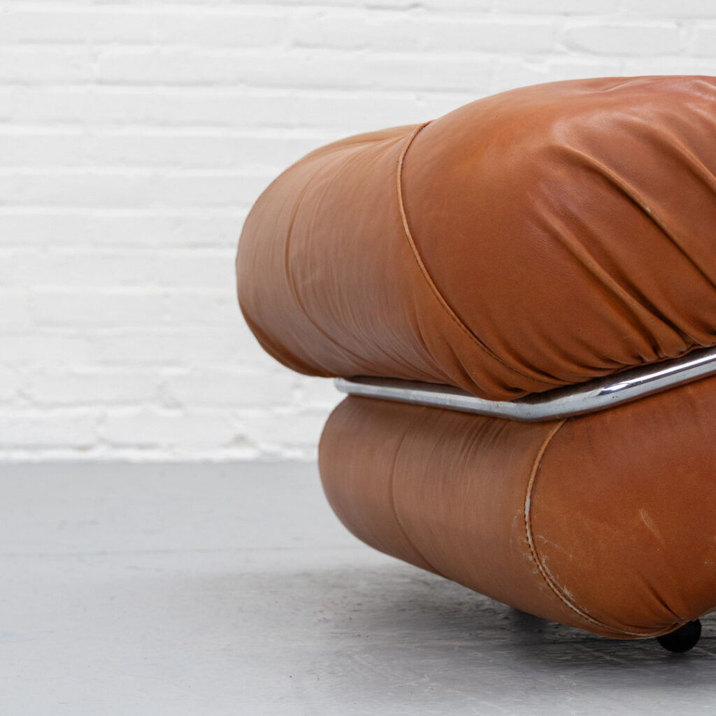 Italian Corolla lounge chair by I.P.E 1970s