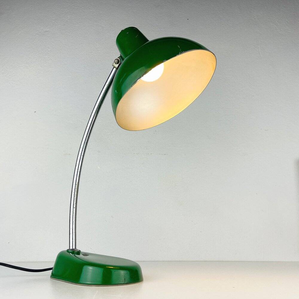 Industrial green metal desk lamp by A. Perazzone Torino, Italy, 1960s.