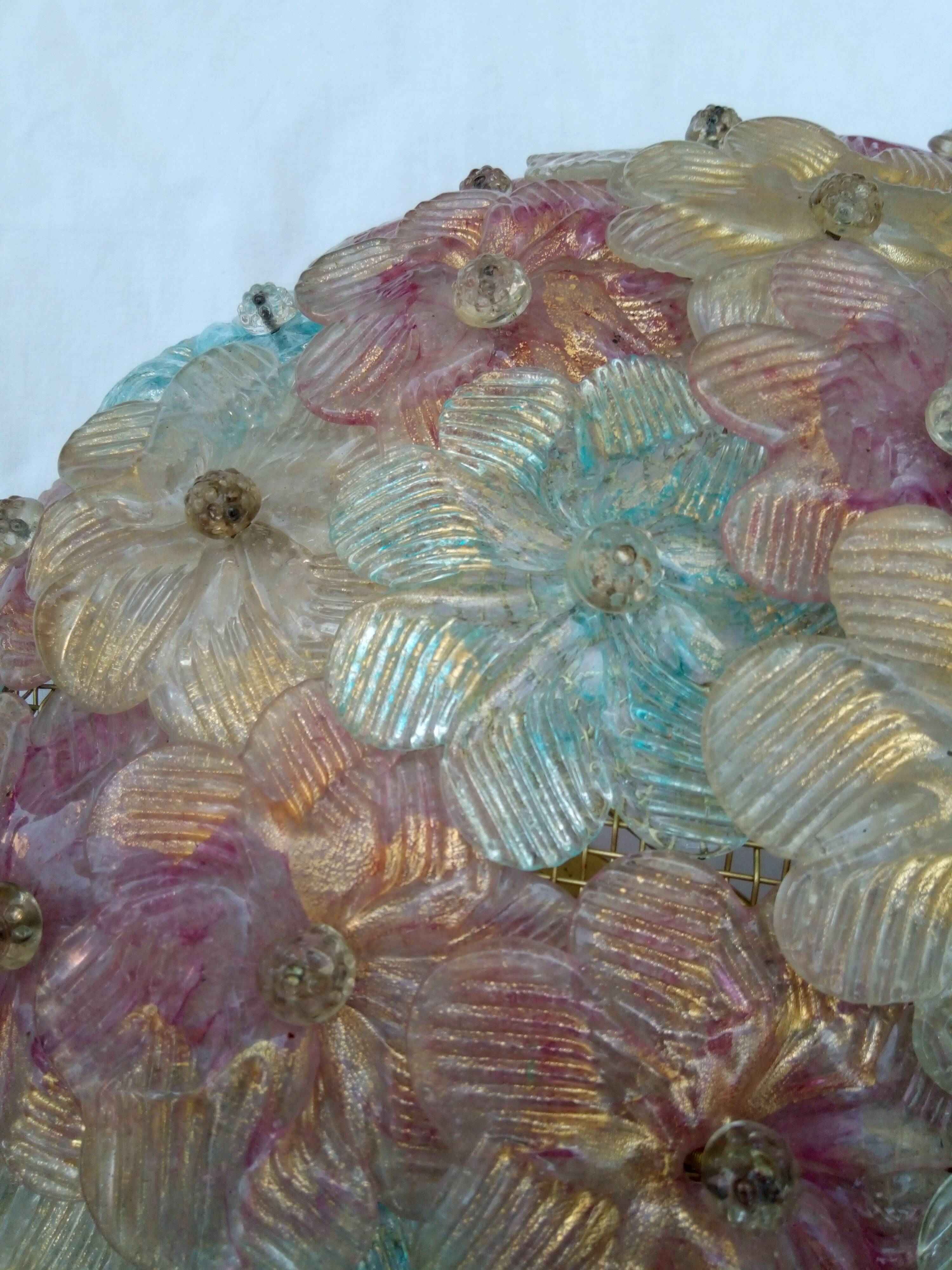 Glass ceiling in glass flowers. Murano 60/70 Barovier & Toso