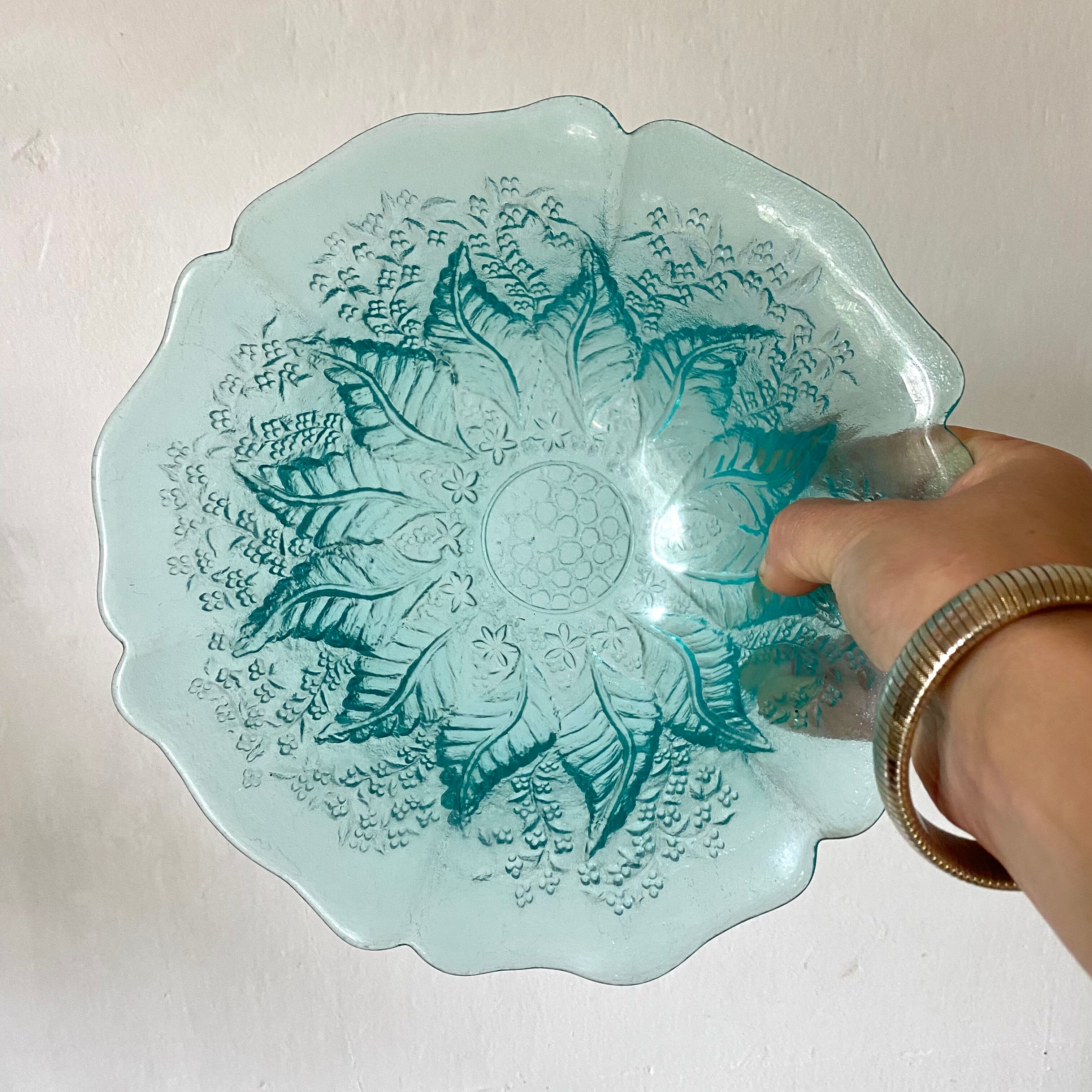 Vintage bowls and salad bowl italy