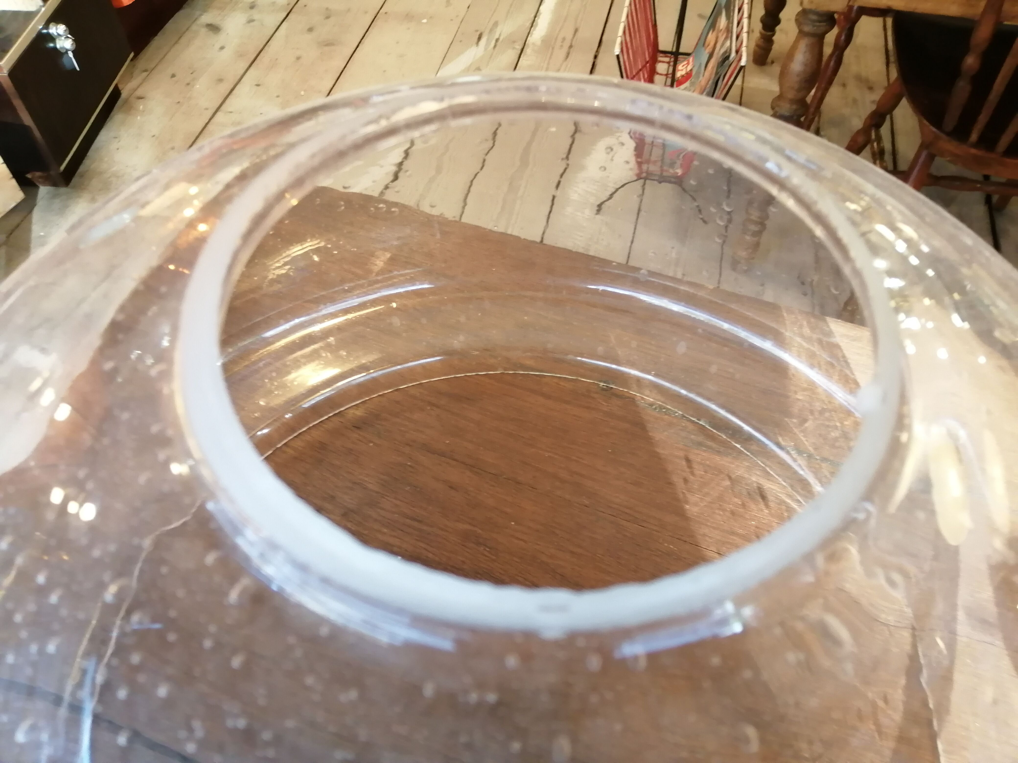 Blistered glass day shade