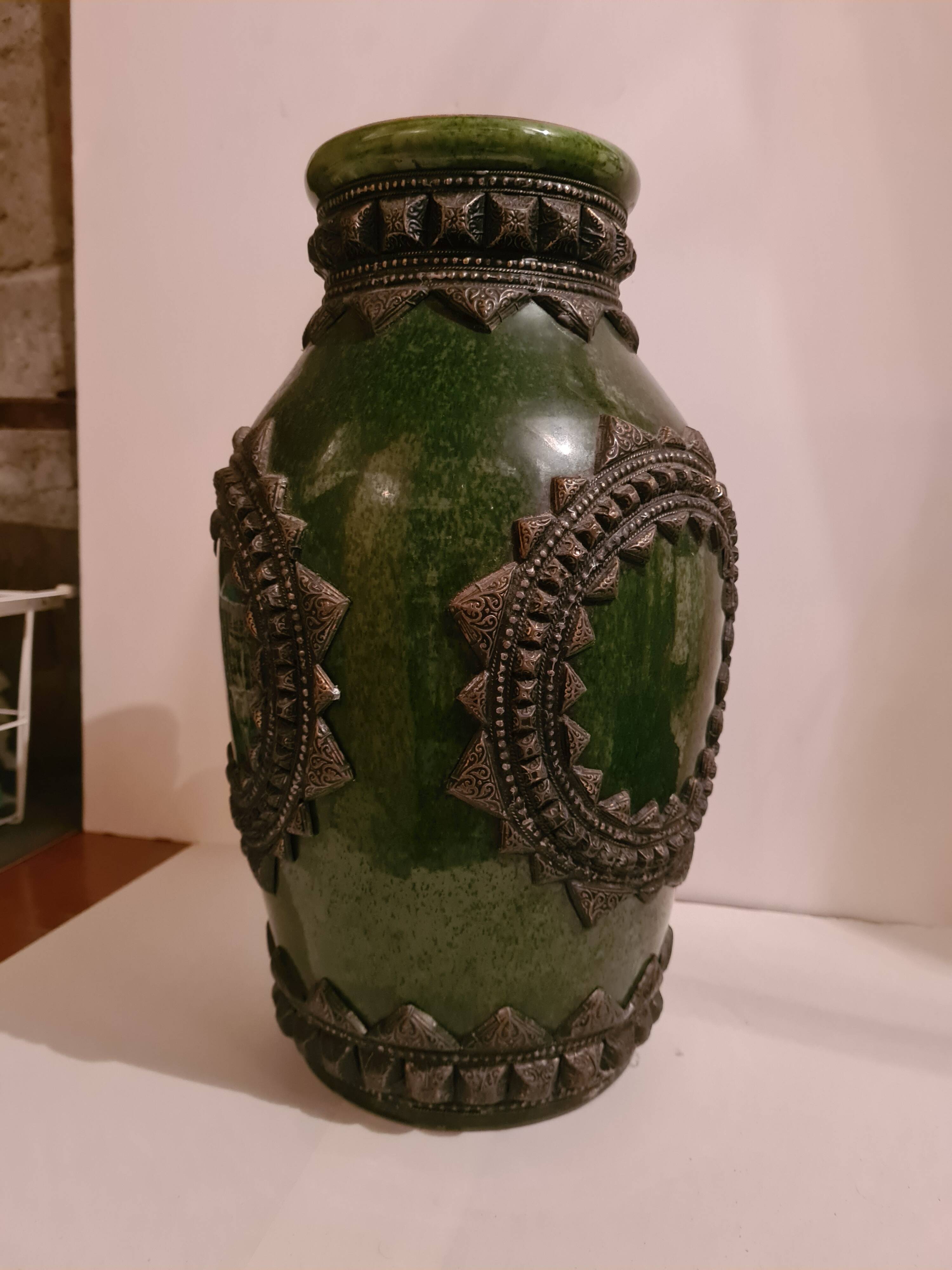 Vase décoratif