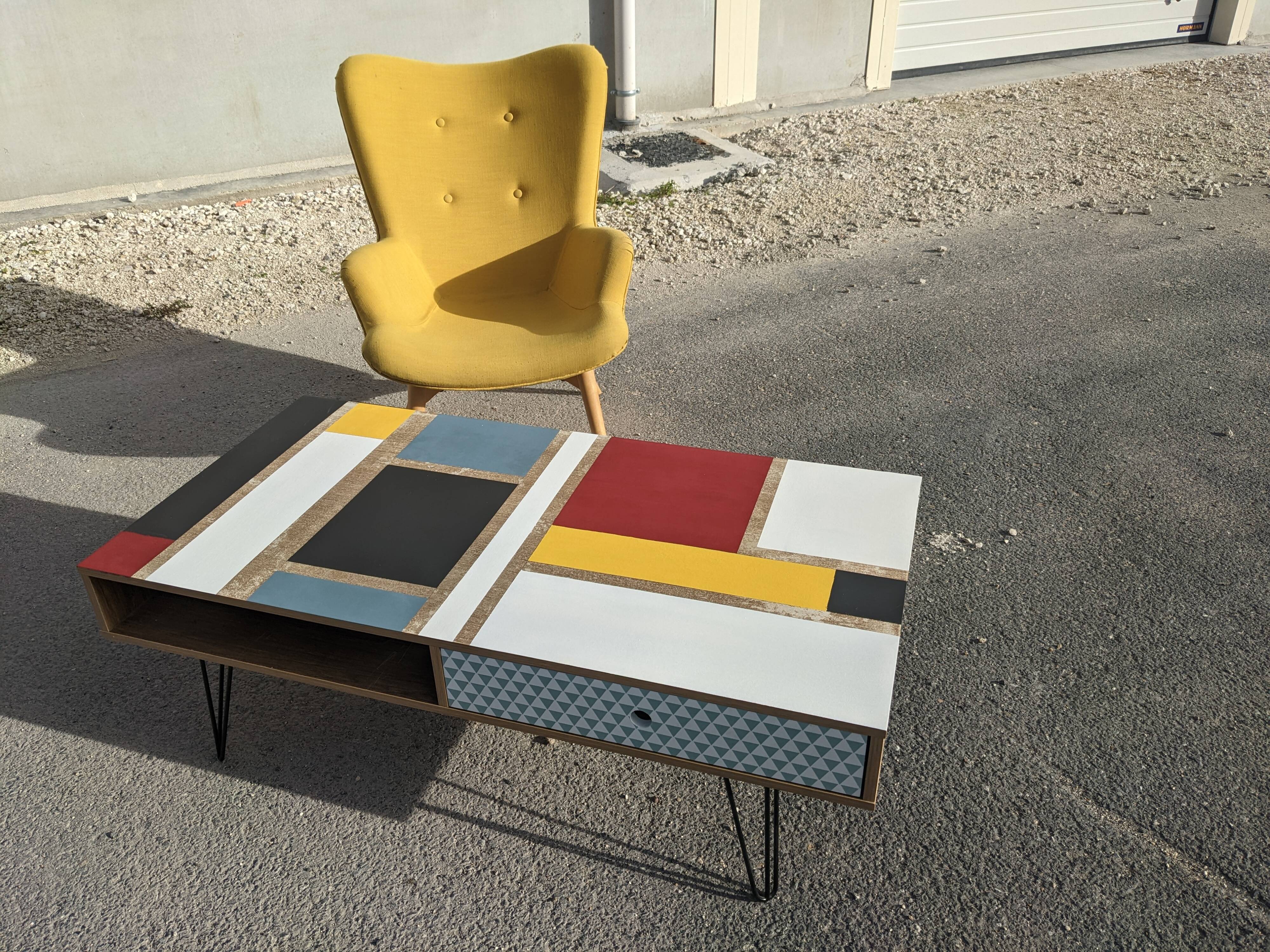 Scandinavian coffee table