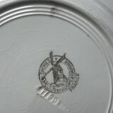 Mismatched dinner plates