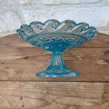 Ancien plat de service compotier sur piédouche en verre bleu