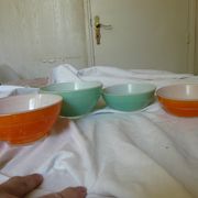 4 green and orange bowls duralex 70s