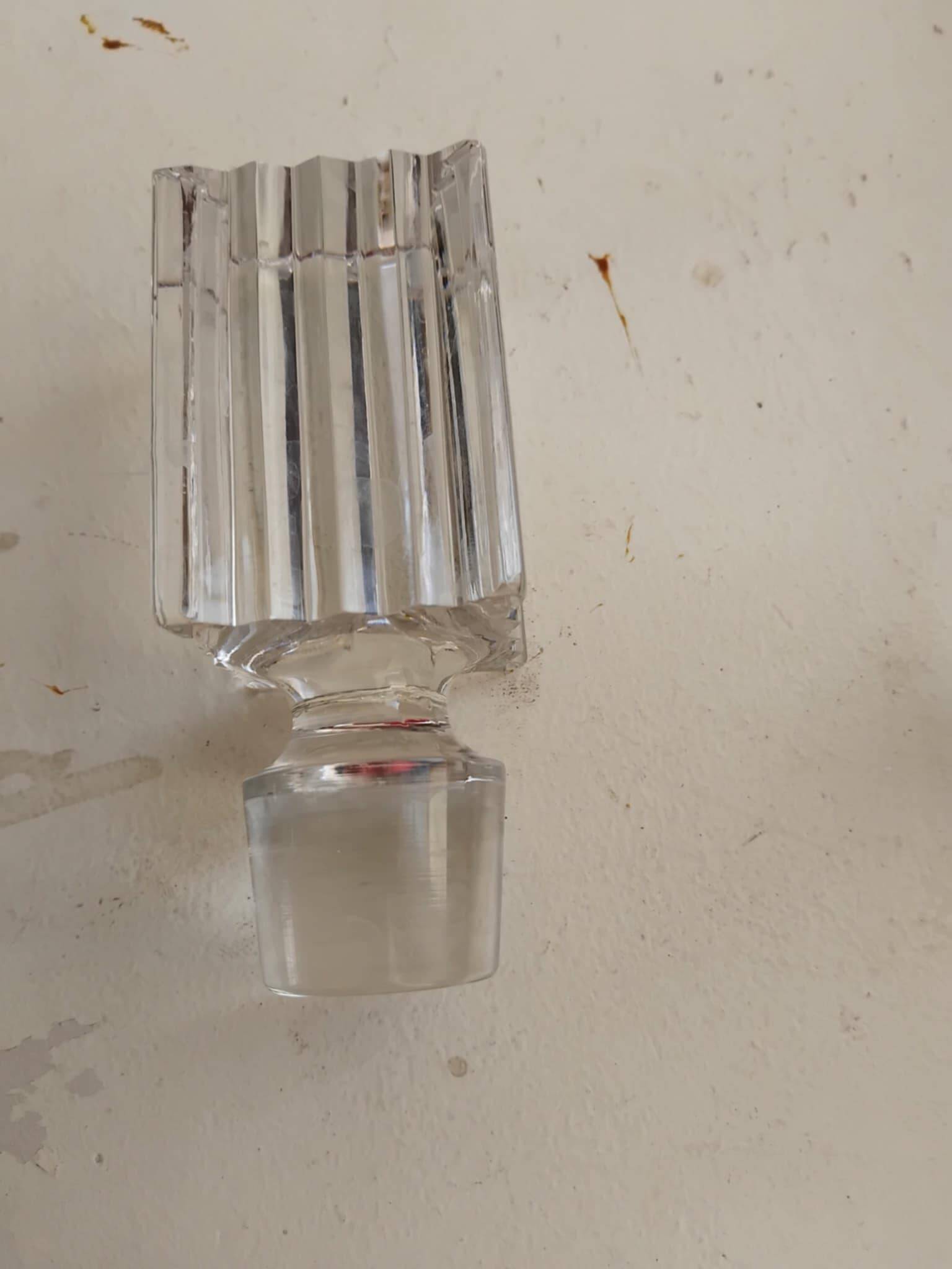 Crystal whisky decanter