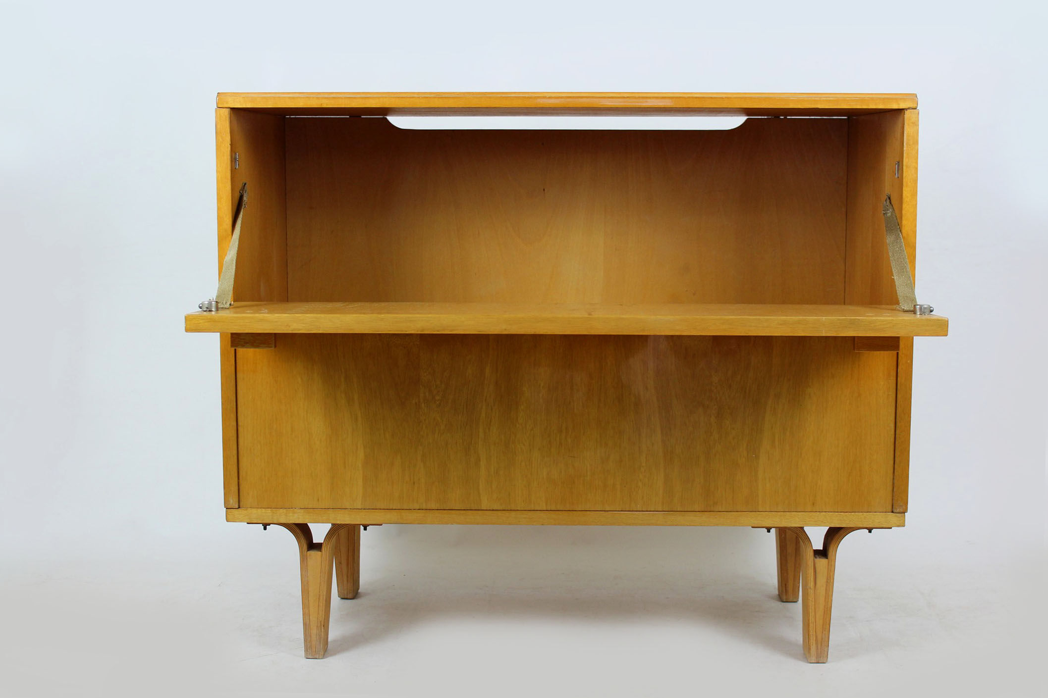 Vintage cabinet from Novy Domov, 1970s