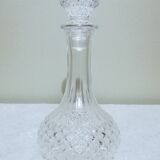 Carafe en verre taillé contenance 500ml