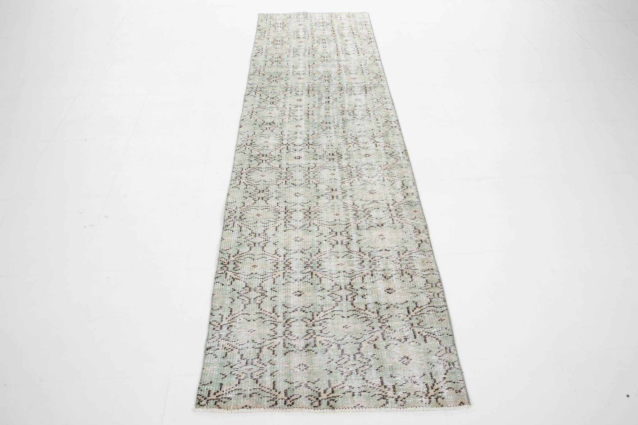 3x9 Shades Of Light Green & Black Vintage Runner Rug, 81x275Cm