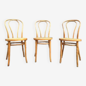 Trio de chaises vintage, sièges cannage de bistrot