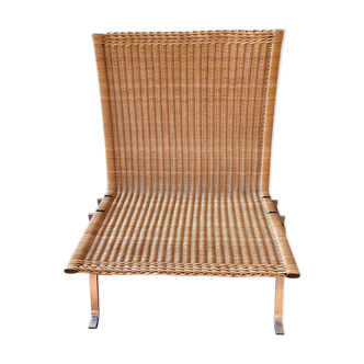 Armchair, model PK22 by Poul Kjærholm and manufactured by Fritz Hansen in 1988