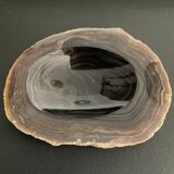 Empty vintage pocket in agathe stone