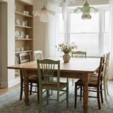 Vintage frosted opaline and art-deco tulip pendant light.