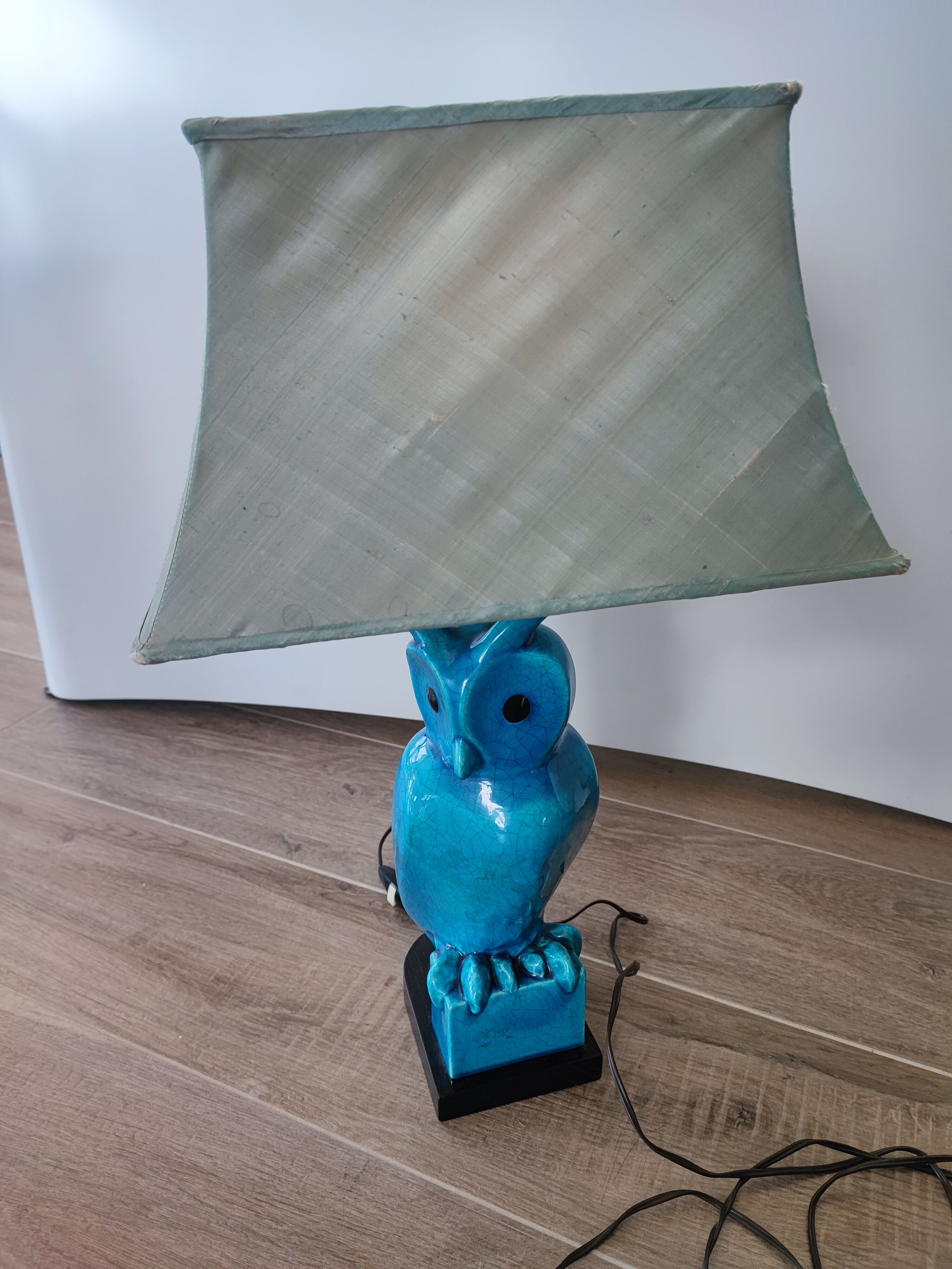 Turquoise cracked earthenware owl lamp