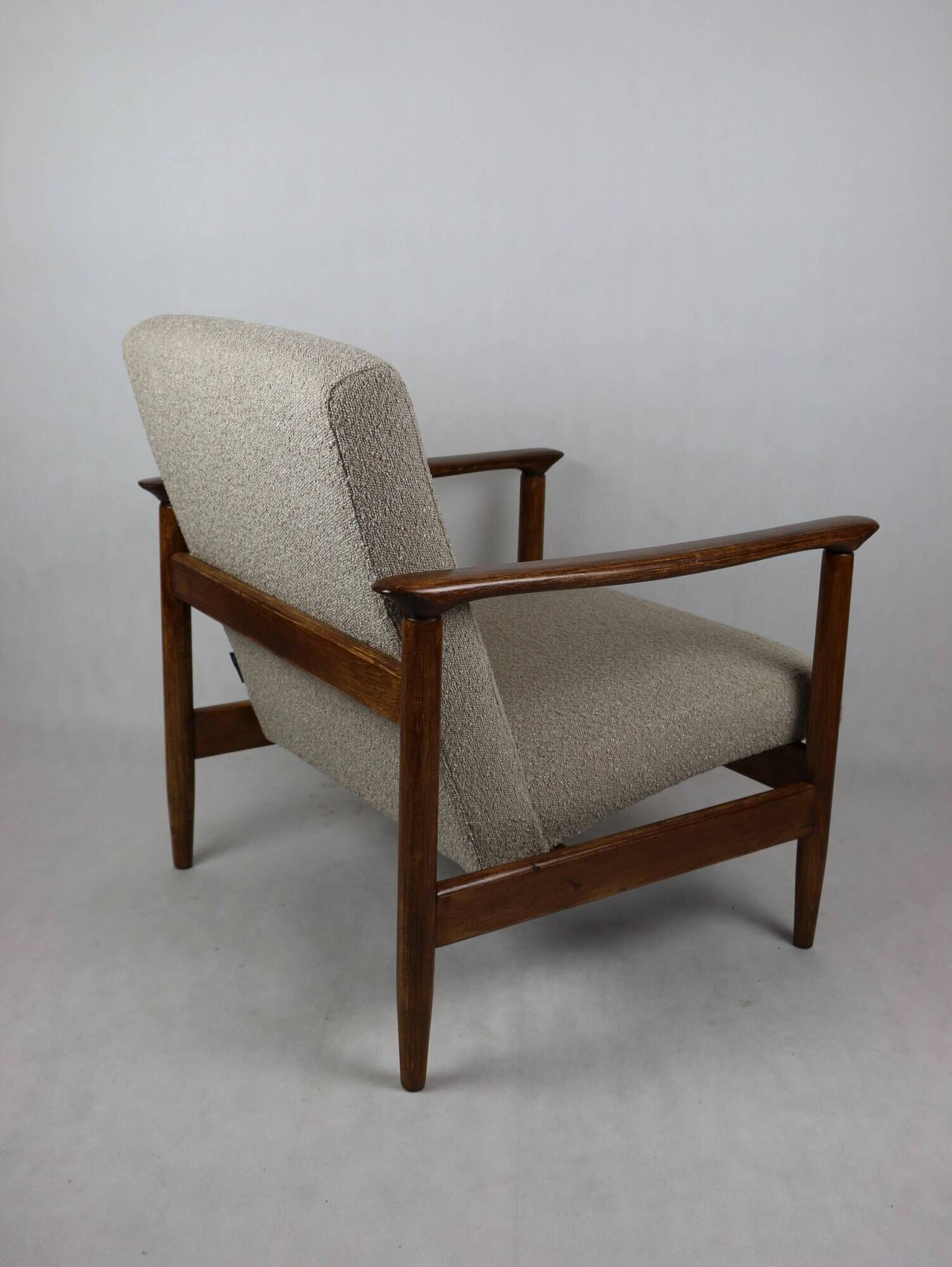 GFM-142 armchair, design by Edmund Homa from the 70s, beige boucle - 2 pieces available