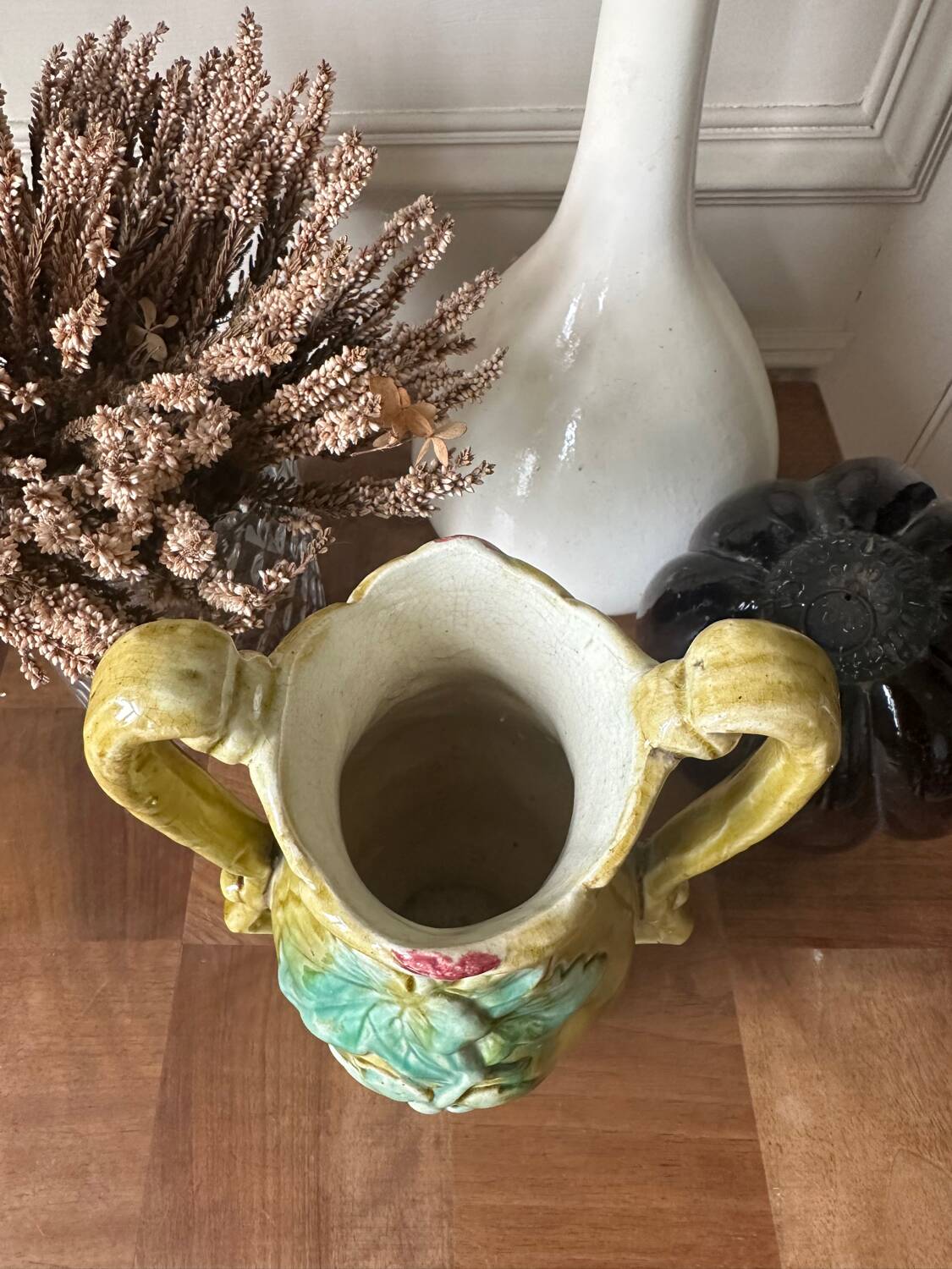 Art Nouveau vase in stamped slip