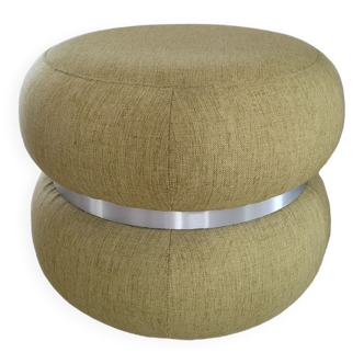Vintage round pouf